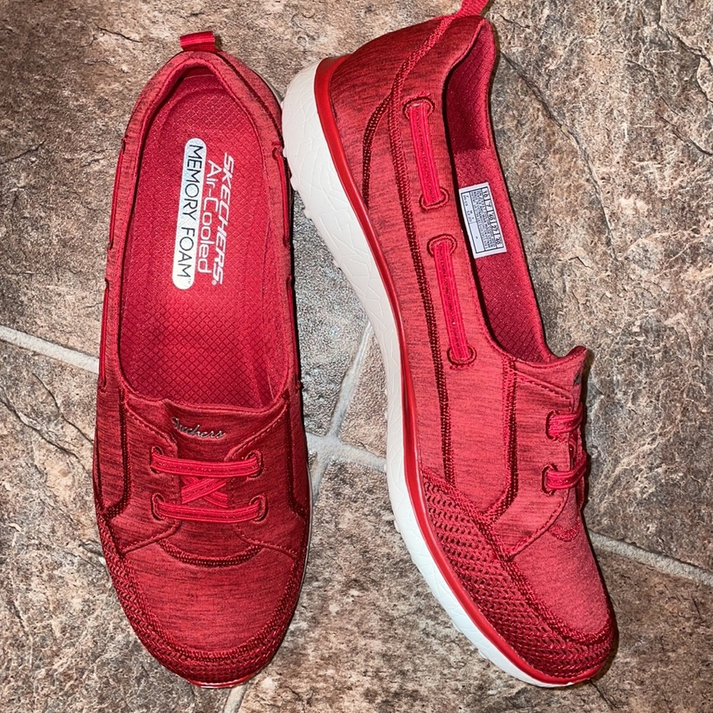 SKECHERS Microburst sz 10